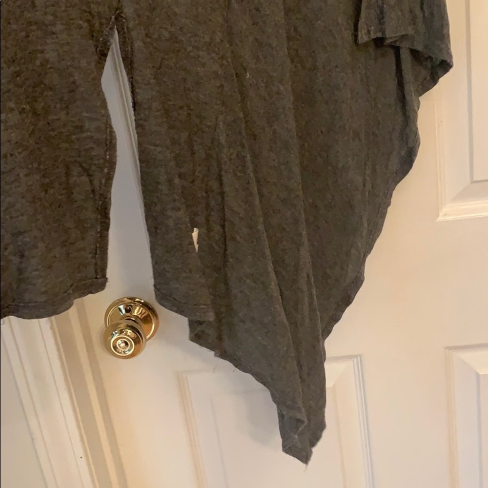 cardigan - Picture 3 of 4